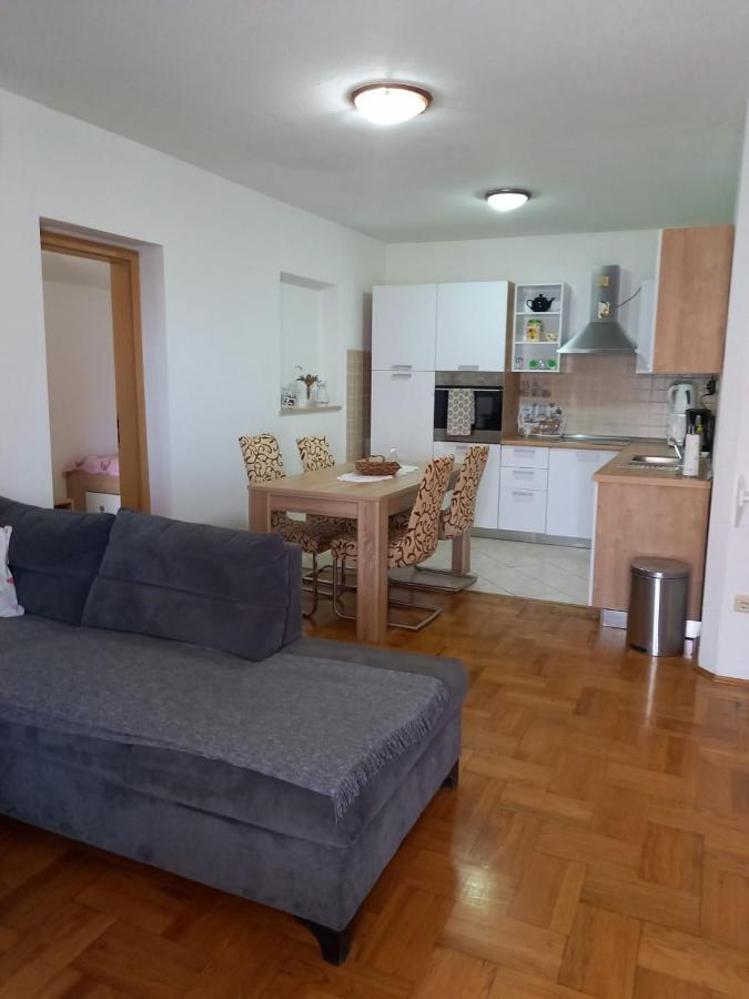Apartmani Afrodita Crikvenica Εξωτερικό φωτογραφία